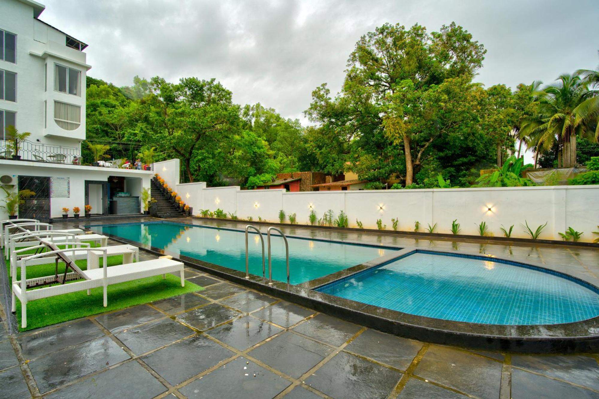 فندق Goa Courtyard By The Porto Arpora باغا المظهر الخارجي الصورة